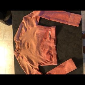 Gymshark women’s long sleeve crop top med